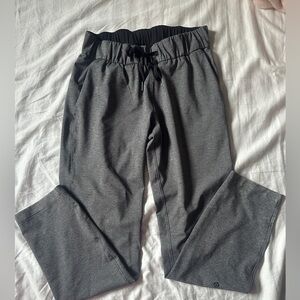 Lululemon on the fly pant 28”